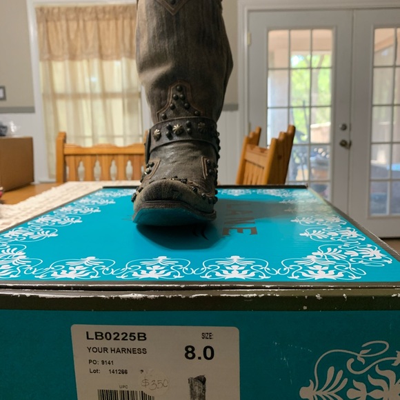 Western women’s Lane Boots - Picture 3 of 10